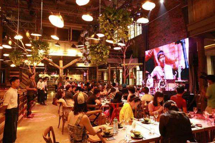 餐廳設(shè)計如何達(dá)到最大空間利用率？(圖8)