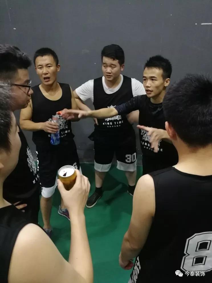 今泰裝飾冬季籃球聯(lián)賽圓滿結(jié)束！(圖6)