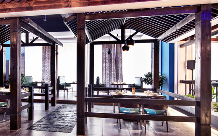 餐廳裝修——將復(fù)古懷舊演繹到極致(圖6) 餐廳裝修——將復(fù)古懷舊演繹到極致(圖6)