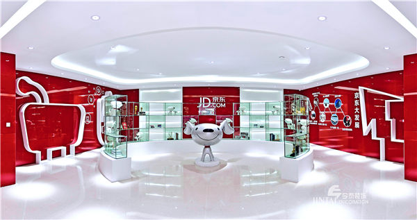 聲色光影，一場簡約與時(shí)尚的碰撞(圖1)