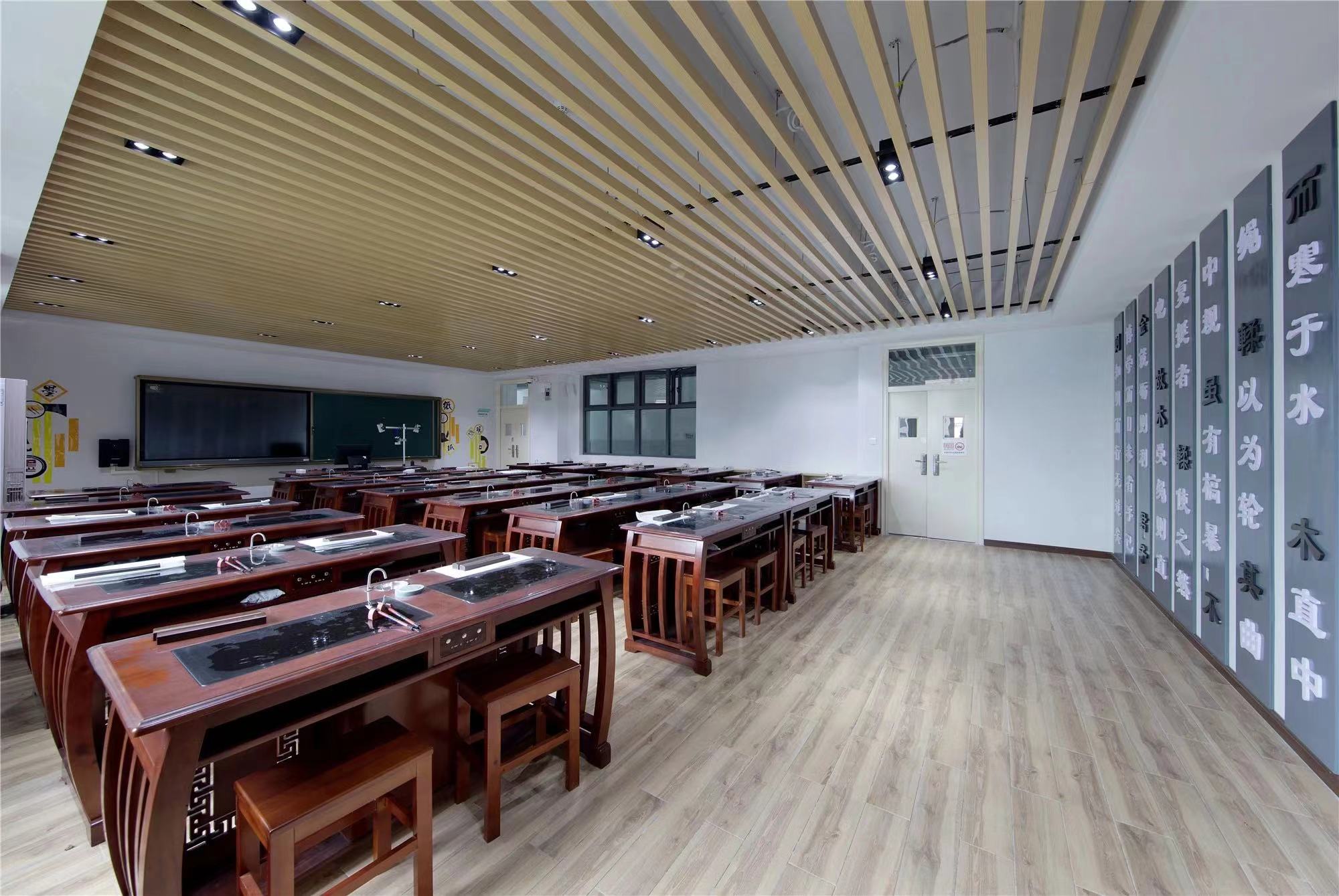 【學(xué)校案例】今泰裝飾在武漢市先后完成了與紅領(lǐng)巾學(xué)校6個(gè)校區(qū)的項(xiàng)目交付！(圖13)